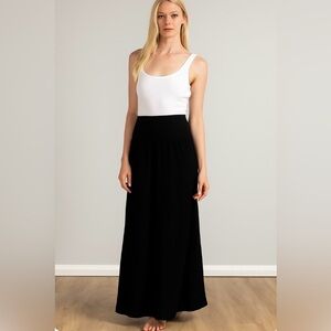 Bryn Walker Cotton Gauze Market Maxi Skirt
Black Pull-On Lightweight Coastal